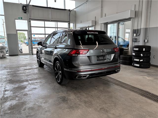 2022 Volkswagen Tiguan Highline R-Line (Stk: V3069) in Prince Albert - Image 10 of 14