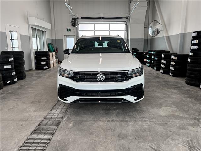2022 Volkswagen Tiguan Comfortline R-Line Black Edition (Stk: V3083) in Prince Albert - Image 2 of 14