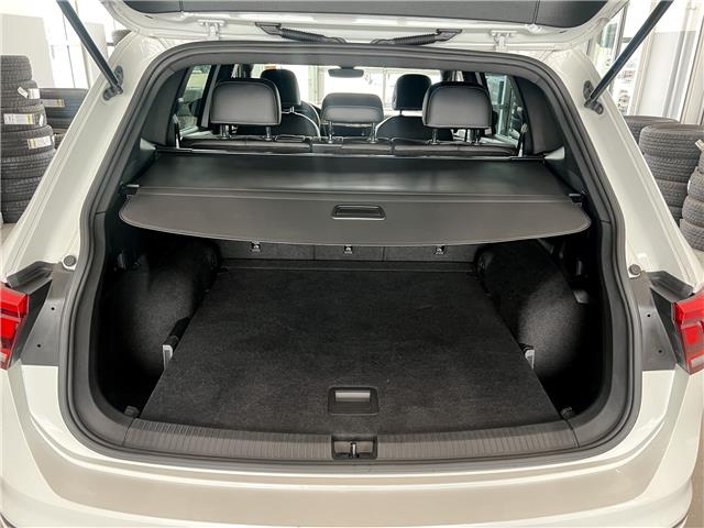 2022 Volkswagen Tiguan Comfortline R-Line Black Edition (Stk: V3083) in Prince Albert - Image 12 of 14
