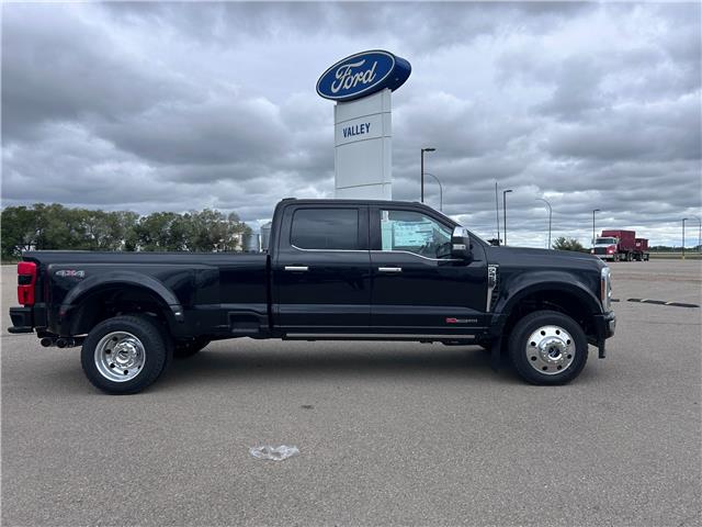 2025 Ford F-450 Platinum (Stk: S65688) in Hague - Image 1 of 9