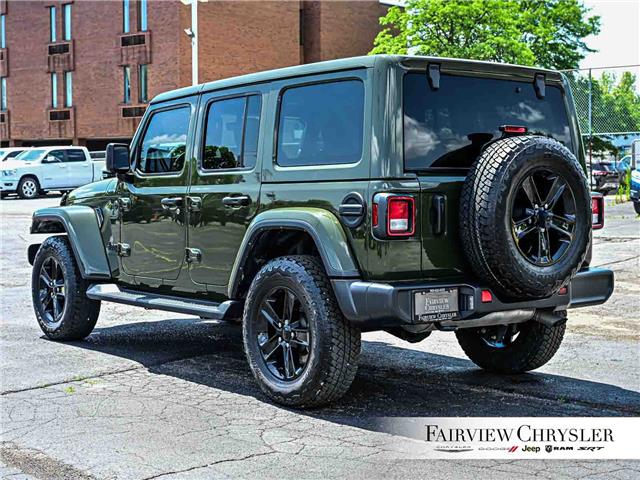 2023 Jeep Wrangler Sahara (Stk: U21126) in Burlington - Image 4 of 29