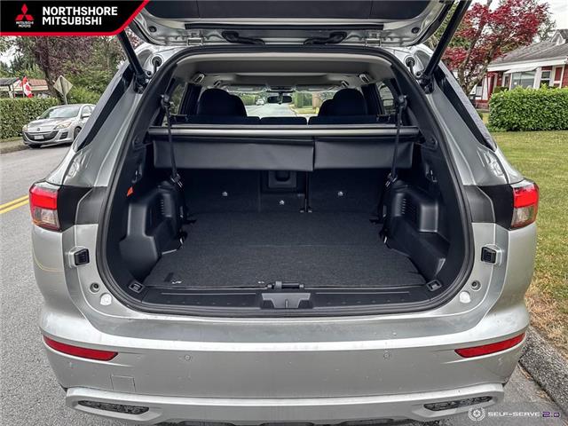 2025 Mitsubishi Outlander PHEV SE (Stk: 613630) in North Vancouver - Image 11 of 24