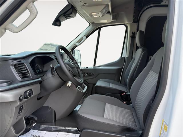 2025 Ford Transit-250 Cargo Base (Stk: 25T090) in ROCKY MOUNTAIN HOUSE - Image 9 of 15