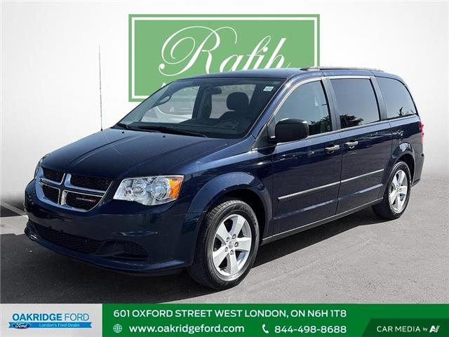 2017 Dodge Grand Caravan CVP/SXT (Stk: L8920A) in London - Image 1 of 28