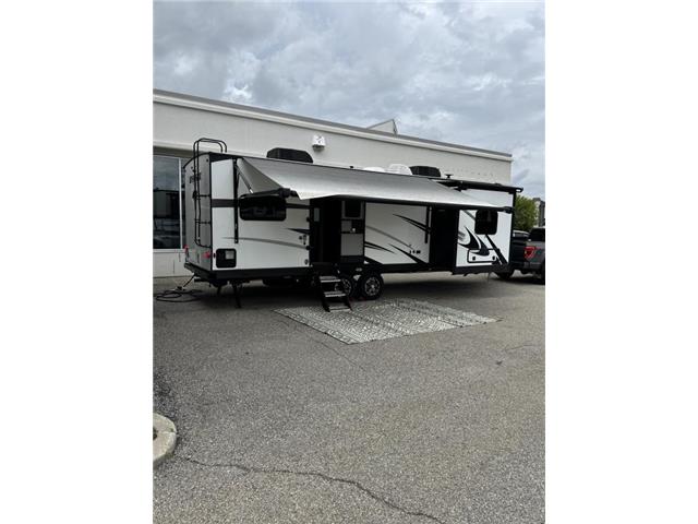 2022 Chevrolet Venture UNKNOWN (Stk: DY46B) in Ottawa - Image 1 of 30
