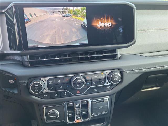 2025 Jeep Wrangler Sahara (Stk: 250301) in Windsor - Image 16 of 24 2025 Jeep Wrangler Sahara (Stk: 250301) in Windsor - Image 16 of 24