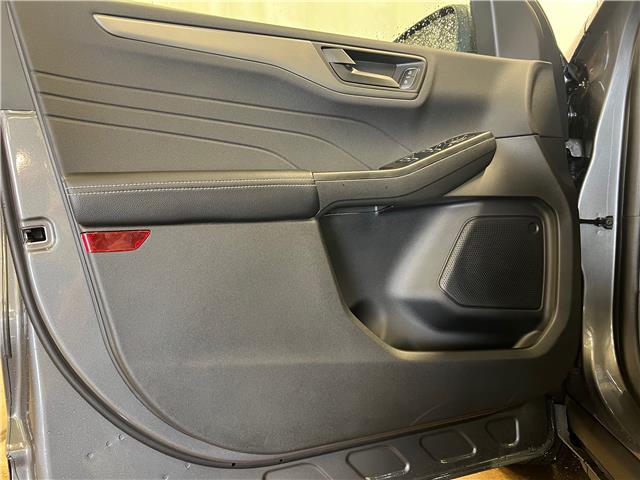 2025 Ford Escape Active (Stk: 25ES17) in St.Paul - Image 6 of 10
