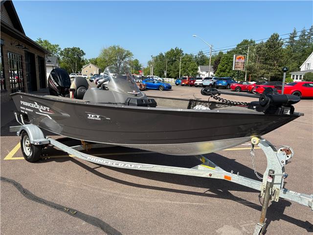 2017 Princecraft Holiday DLX TFT Tournament Fishing Team (Stk: B-72L617) in Moncton - Image 6 of 20