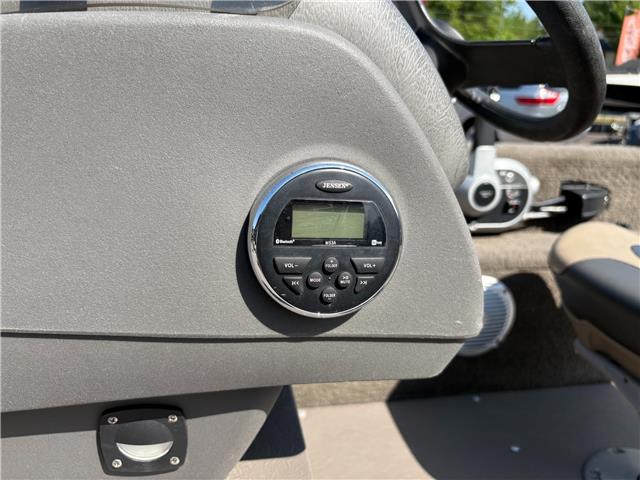 2017 Princecraft Holiday DLX TFT Tournament Fishing Team (Stk: B-72L617) in Moncton - Image 14 of 20