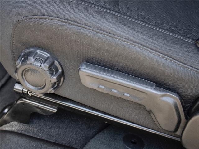 2023 Jeep Wrangler Sahara (Stk: PL3841) in Windsor - Image 17 of 29