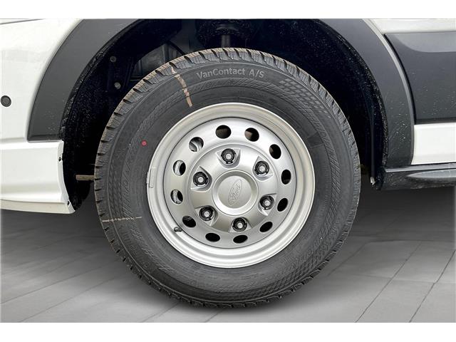 2025 Ford Transit-250 Cargo Base (Stk: 25TR8181) in Vancouver - Image 11 of 14