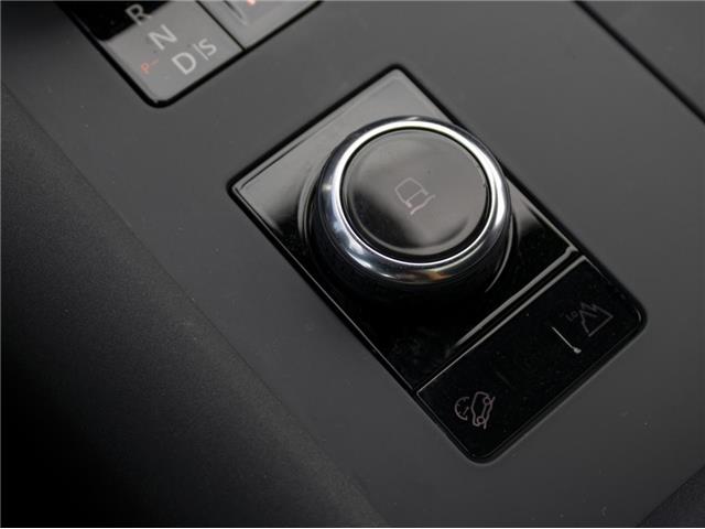 2023 Land Rover Discovery P360 S (Stk: LD82355) in Windsor - Image 24 of 31