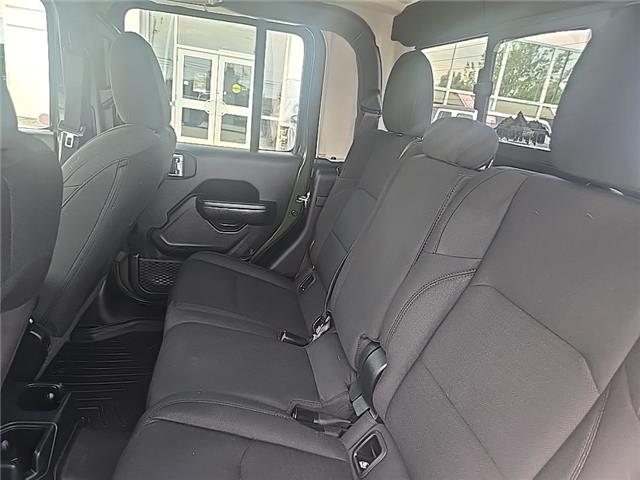 2021 Jeep Gladiator Sport S (Stk: S109A) in Miramichi - Image 11 of 13 2021 Jeep Gladiator Sport S (Stk: S109A) in Miramichi - Image 11 of 13