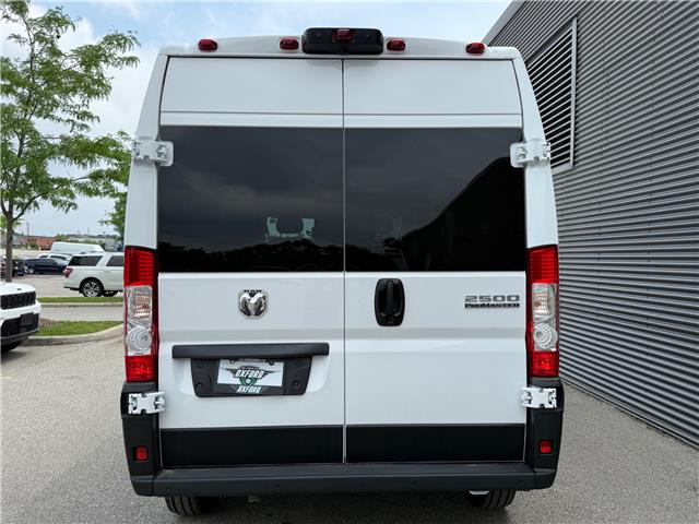 2025 RAM ProMaster 2500 High Roof (Stk: 25382) in London - Image 5 of 11