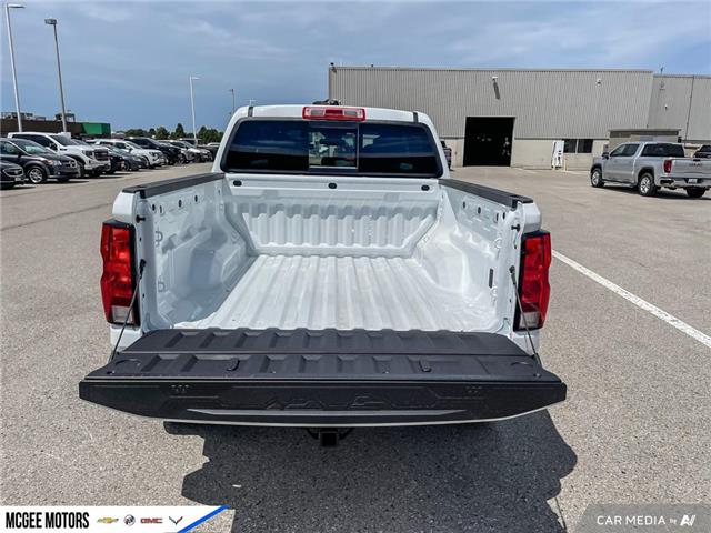 2025 Chevrolet Colorado Trail Boss (Stk: 228159) in Goderich - Image 16 of 29