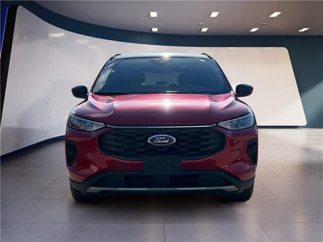 2025 Ford Escape ST-Line (Stk: 12069) in Golden - Image 2 of 17