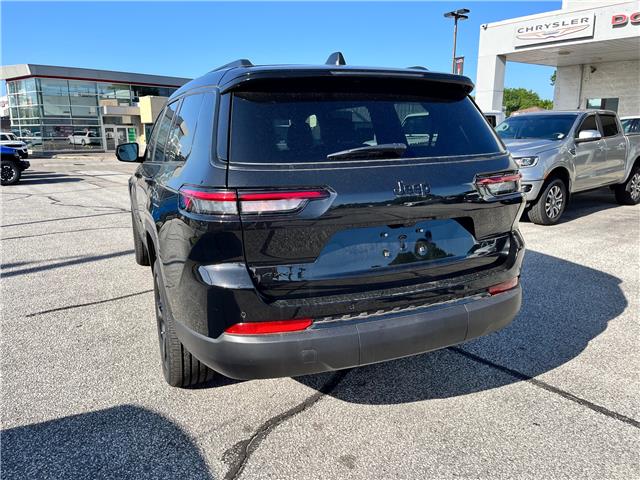 2025 Jeep Grand Cherokee L Laredo (Stk: 25-333) in Sarnia - Image 3 of 20