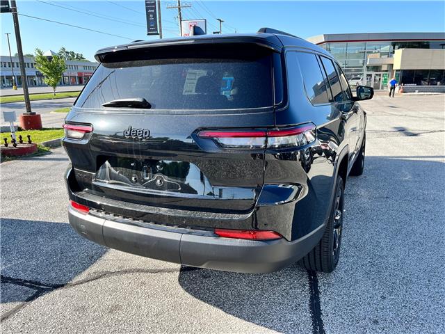 2025 Jeep Grand Cherokee L Laredo (Stk: 25-333) in Sarnia - Image 4 of 20