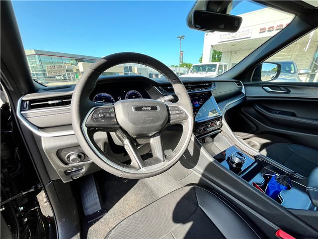 2025 Jeep Grand Cherokee L Laredo (Stk: 25-333) in Sarnia - Image 8 of 20