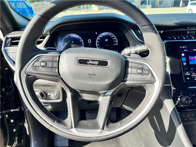 2025 Jeep Grand Cherokee L Laredo (Stk: 25-333) in Sarnia - Image 12 of 20