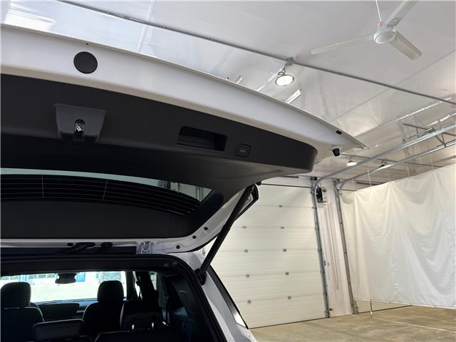 2025 Buick Enclave Sport Touring (Stk: 13908) in Roblin - Image 4 of 12