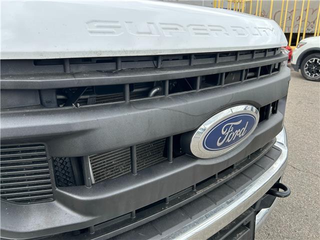 2022 Ford F-250 XL (Stk: AC7423) in Calgary - Image 4 of 21 2022 Ford F-250 XL (Stk: AC7423) in Calgary - Image 4 of 21