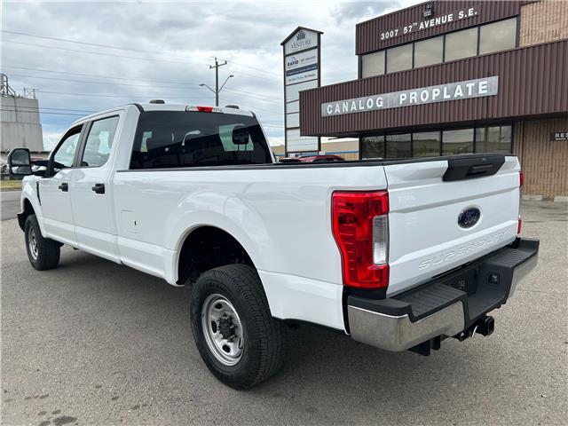 2022 Ford F-250 XL (Stk: AC7423) in Calgary - Image 8 of 21 2022 Ford F-250 XL (Stk: AC7423) in Calgary - Image 8 of 21