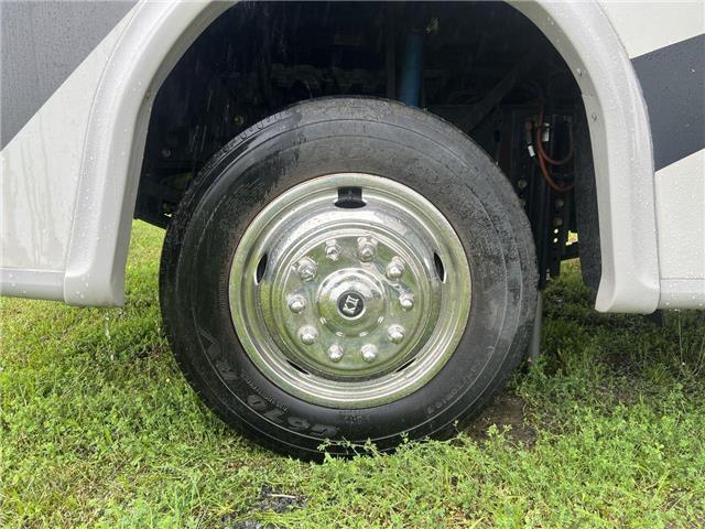 2016 Ford F-53 Motorhome Chassis Base (Stk: A05645) in Sudbury - Image 10 of 23