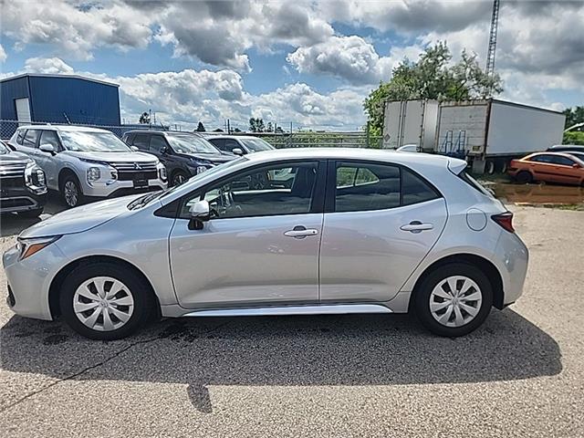 2023 Toyota Corolla Hatchback Base (Stk: U3312) in Cambridge - Image 2 of 30