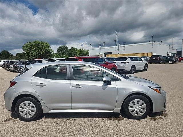 2023 Toyota Corolla Hatchback Base (Stk: U3312) in Cambridge - Image 6 of 30
