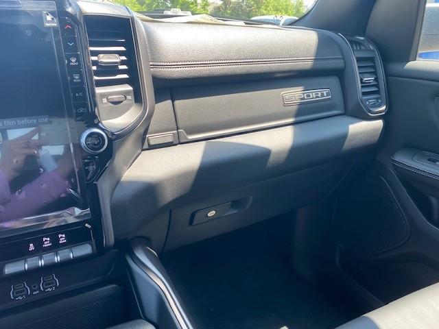 2025 RAM 1500 Sport (Stk: 7422) in Fort Erie - Image 7 of 8