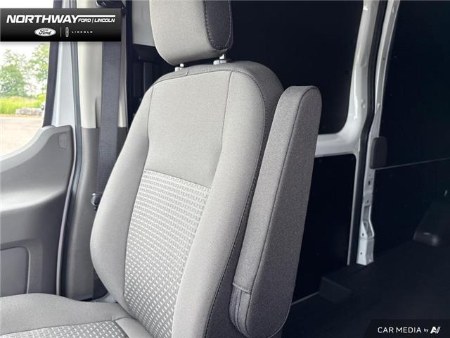 2025 Ford Transit-250 Cargo Base (Stk: 5TN5126) in Brantford - Image 17 of 22