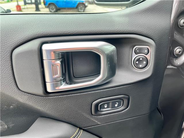 2025 Jeep Wrangler Sahara (Stk: 25-336) in Sarnia - Image 9 of 17