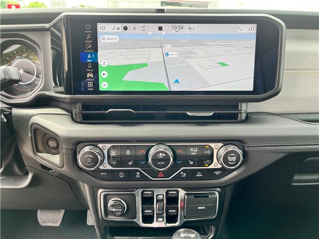 2025 Jeep Wrangler Sahara (Stk: 25-336) in Sarnia - Image 14 of 17