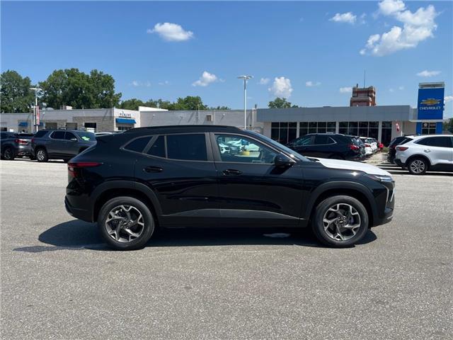2025 Chevrolet Trax LT (Stk: RCTX01541) in LaSalle - Image 4 of 33