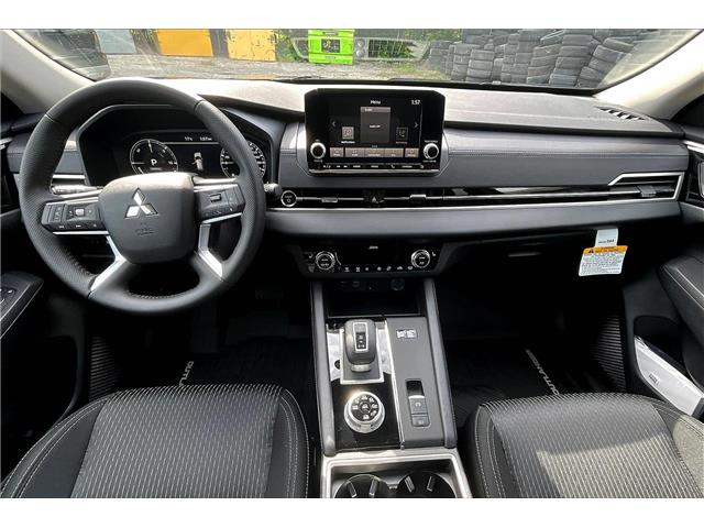 2025 Mitsubishi Outlander PHEV ES (Stk: 25P5740) in Cranbrook - Image 5 of 13