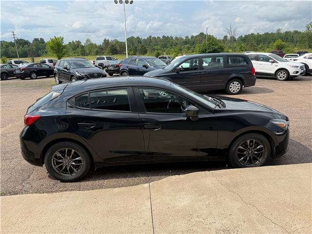 2017 Mazda Mazda3 Sport GX (Stk: 24458) in Pembroke - Image 9 of 22