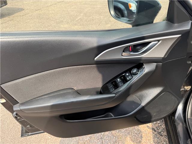 2017 Mazda Mazda3 Sport GX (Stk: 24458) in Pembroke - Image 18 of 22