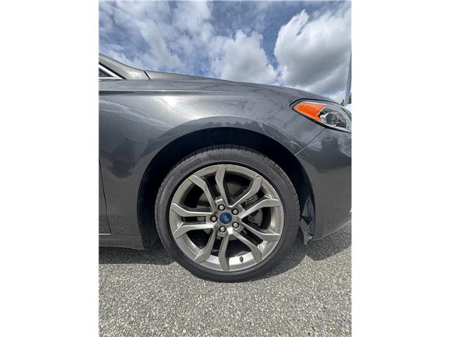 2020 Ford Fusion Hybrid Titanium (Stk: 256418A) in Vancouver - Image 14 of 15
