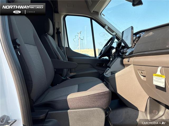 2025 Ford Transit-250 Cargo Base (Stk: 5TN5556) in Brantford - Image 20 of 23