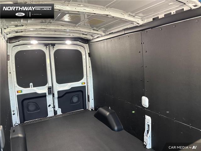 2025 Ford Transit-250 Cargo Base (Stk: 5TN5556) in Brantford - Image 21 of 23