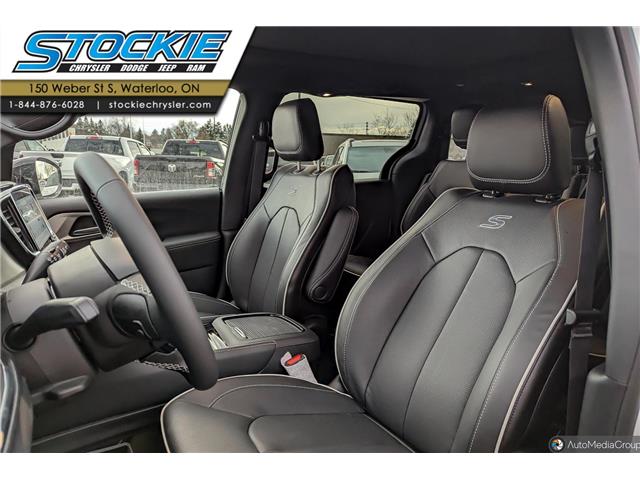 2024 Chrysler Pacifica Hybrid Select (Stk: 42876) in Waterloo - Image 4 of 14