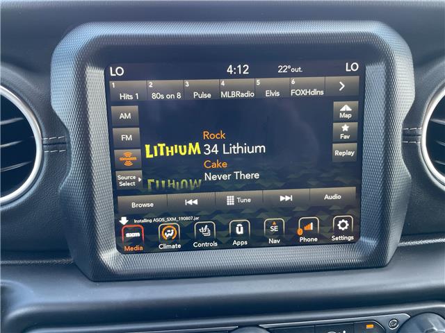 2021 Jeep Gladiator Overland in Charlottetown - Image 16 of 22