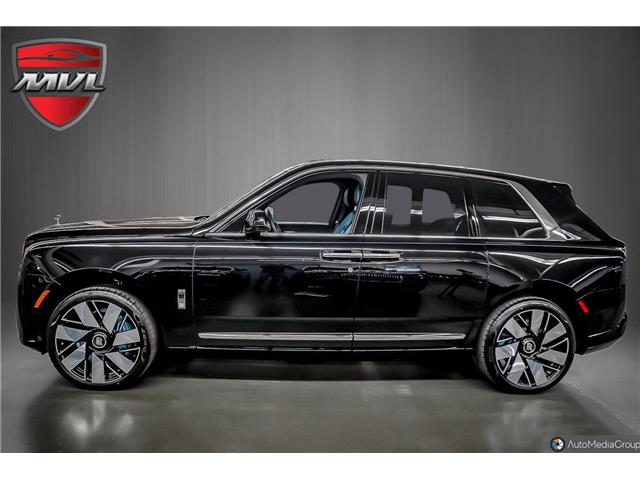 2025 Rolls-Royce Cullinan  in Oakville - Image 9 of 36