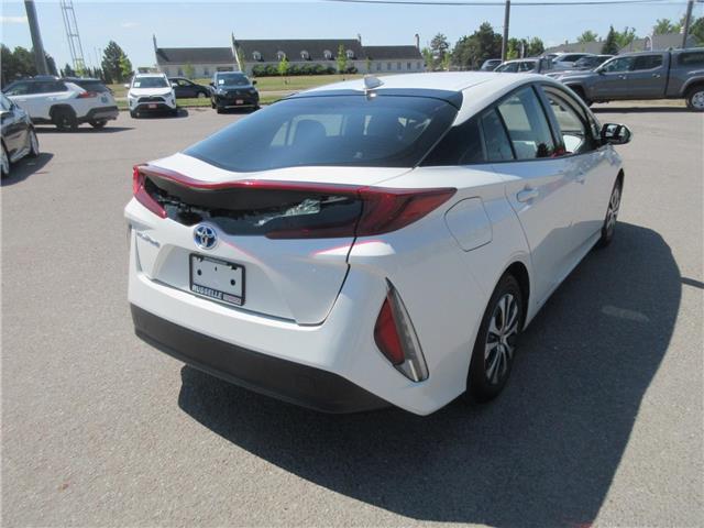 2020 Toyota Prius Prime Upgrade (Stk: 25317A) in Peterborough - Image 6 of 23