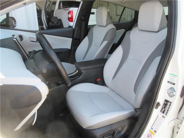 2020 Toyota Prius Prime Upgrade (Stk: 25317A) in Peterborough - Image 11 of 23