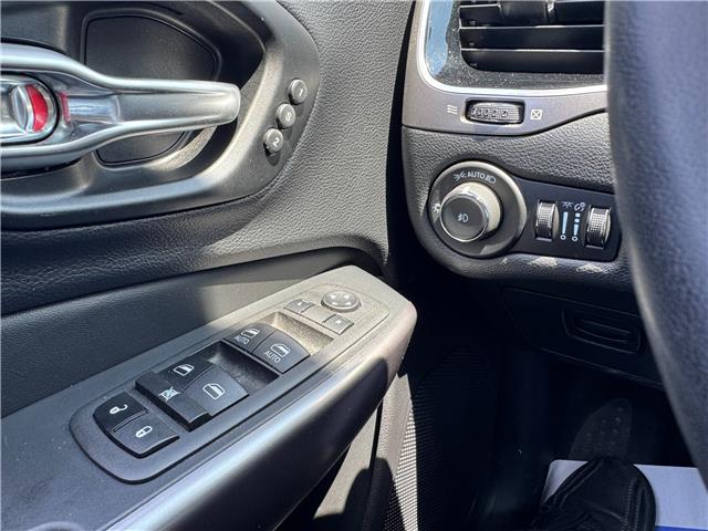 2022 Jeep Cherokee Limited (Stk: 25-201-2) in Pembroke - Image 16 of 18