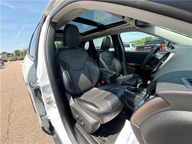 2022 Jeep Cherokee Limited (Stk: 25-201-2) in Pembroke - Image 11 of 18