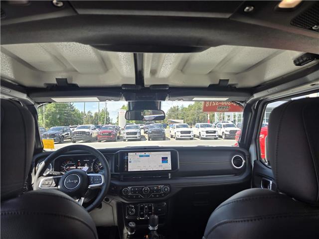 2025 Jeep Wrangler Sahara (Stk: S166) in Miramichi - Image 13 of 13
