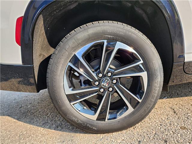 2025 Buick Enclave Sport Touring (Stk: 31205) in The Pas - Image 7 of 18